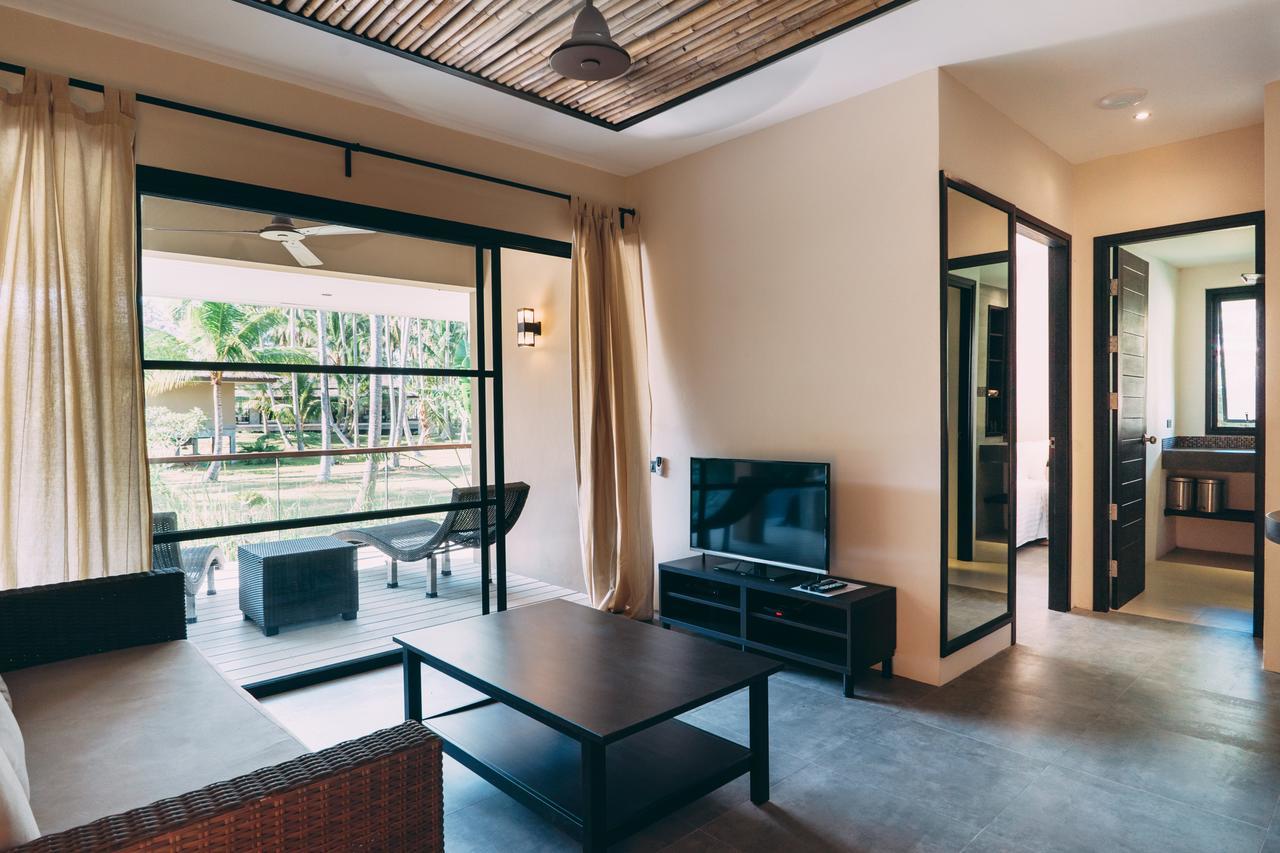 Le Motu Hotel Taling Ngam  Luaran gambar