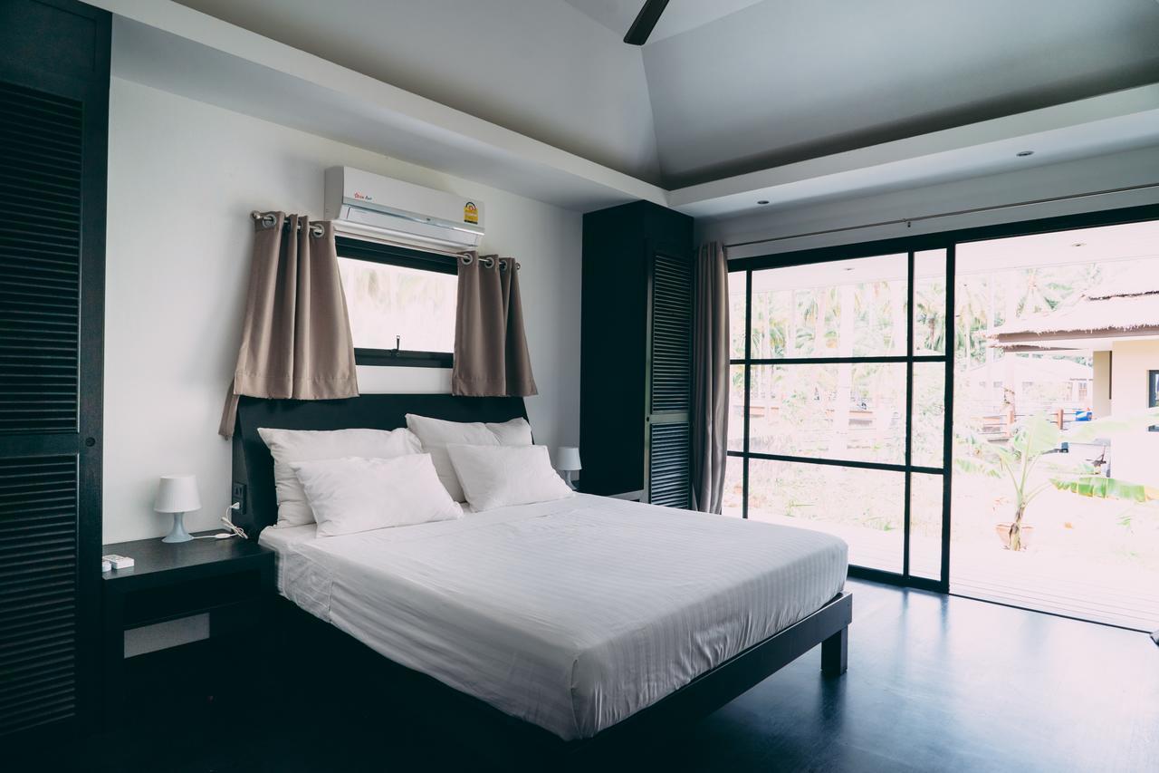 Le Motu Hotel Taling Ngam  Luaran gambar